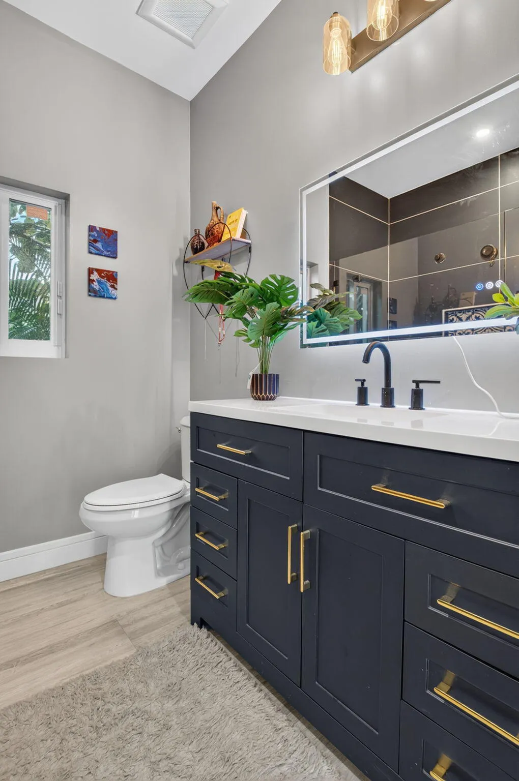 Property photo 100