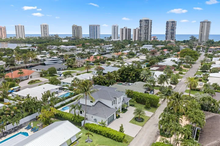 1160 Emerald Lane - 80.jpg-SMALL