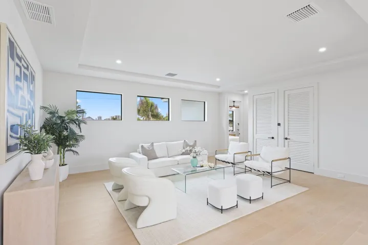 1160 Emerald Lane - 57.jpg-SMALL