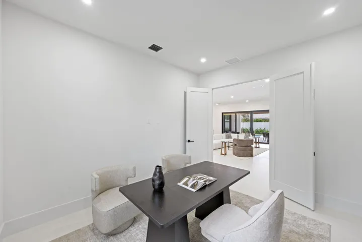 1160 Emerald Lane - 42.jpg-SMALL