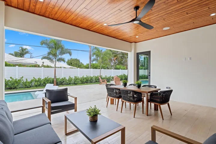 1160 Emerald Lane - 55.jpg-SMALL