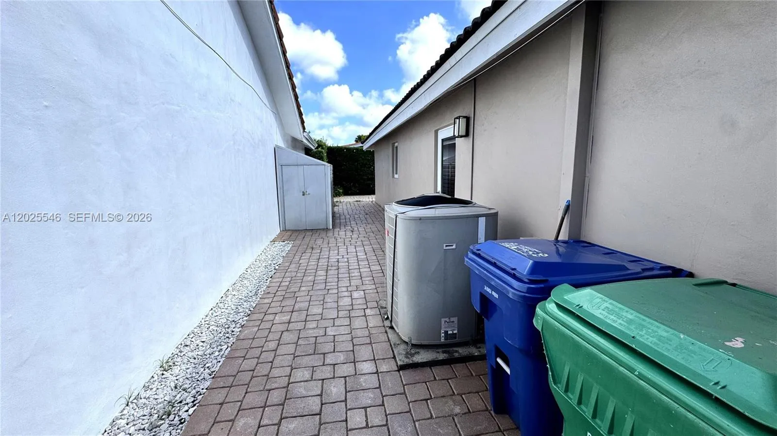 Property photo 25