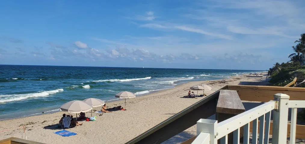 Oceanfront Bldg