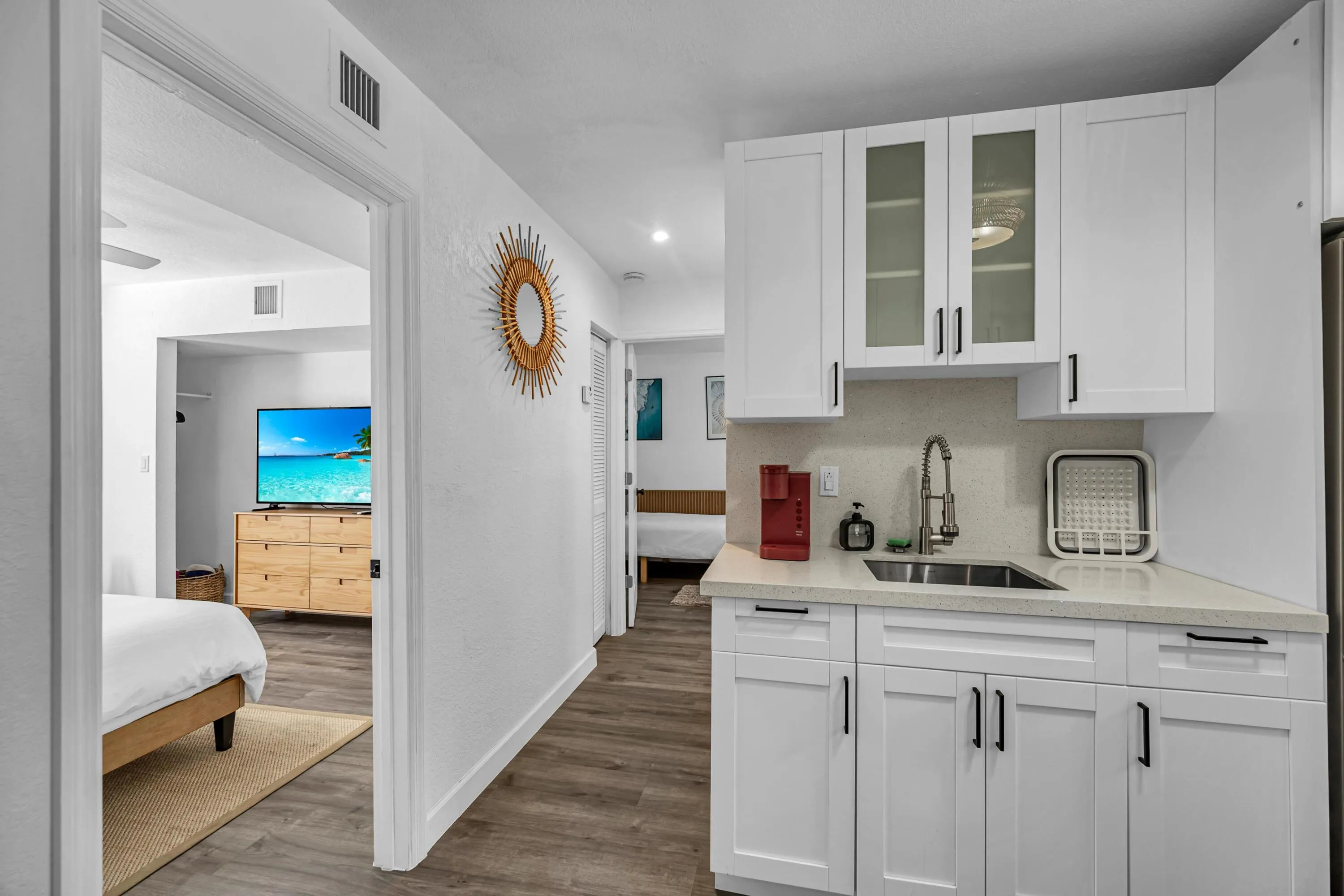 312 SW 12TH AVE--22