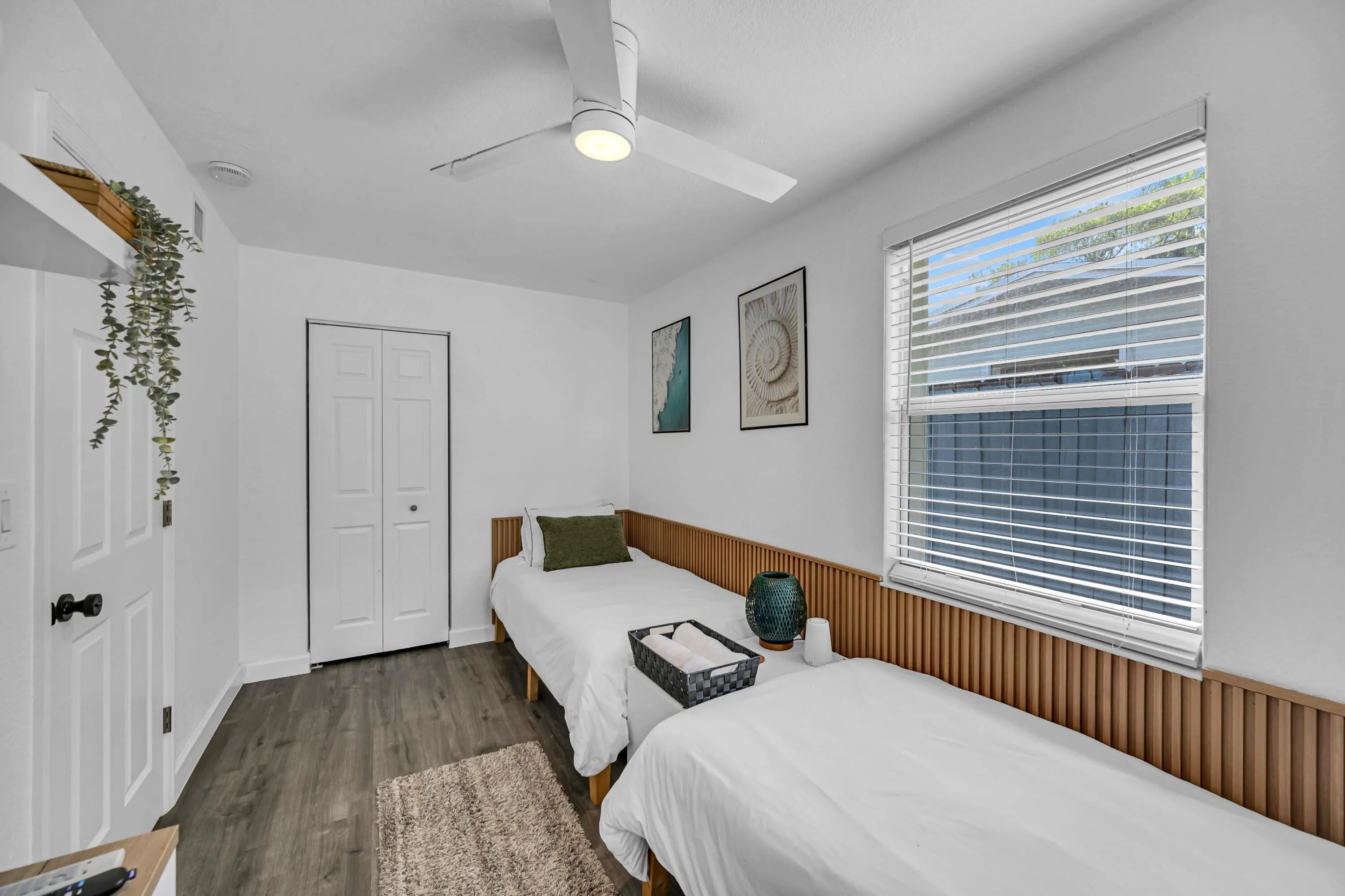 312 SW 12TH AVE--29