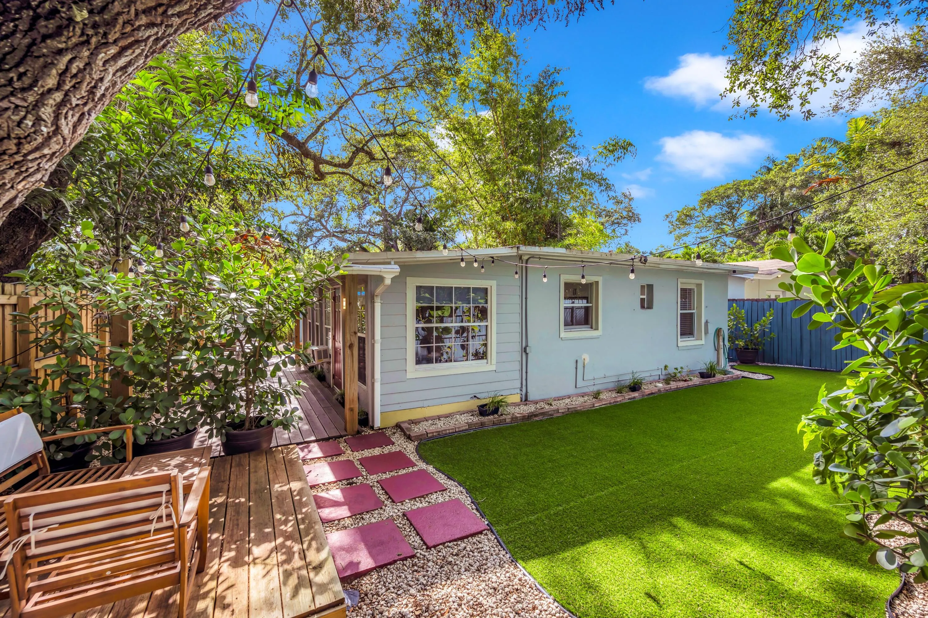 312 SW 12TH AVE--10