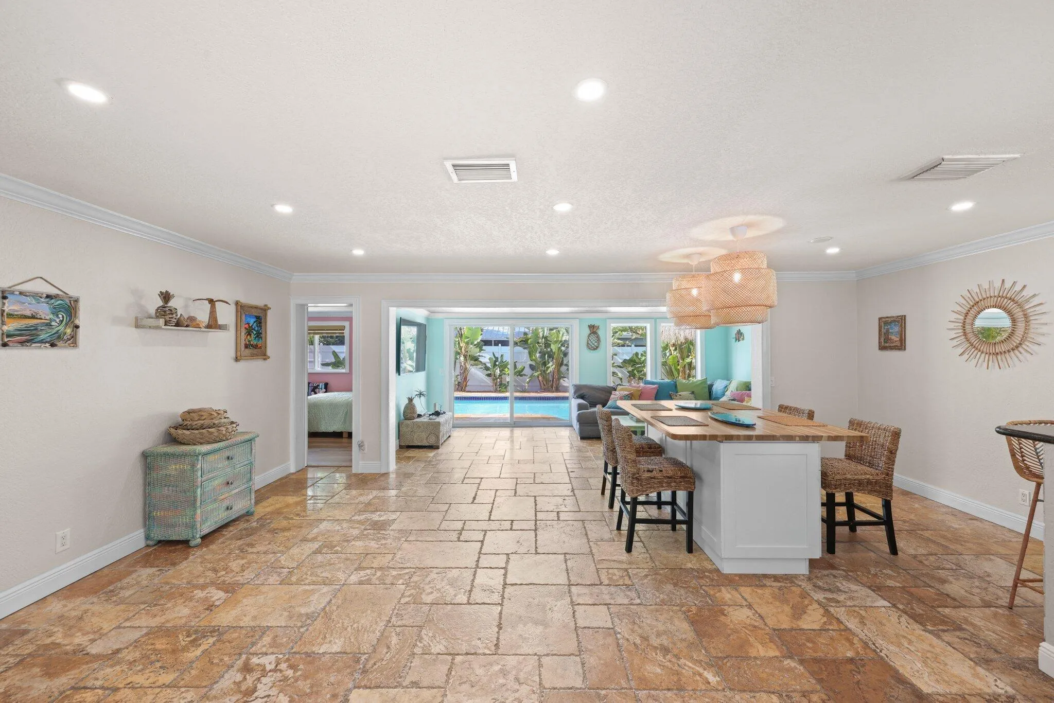 1082 Southwest 3rd St - 21.jpg-SMALL