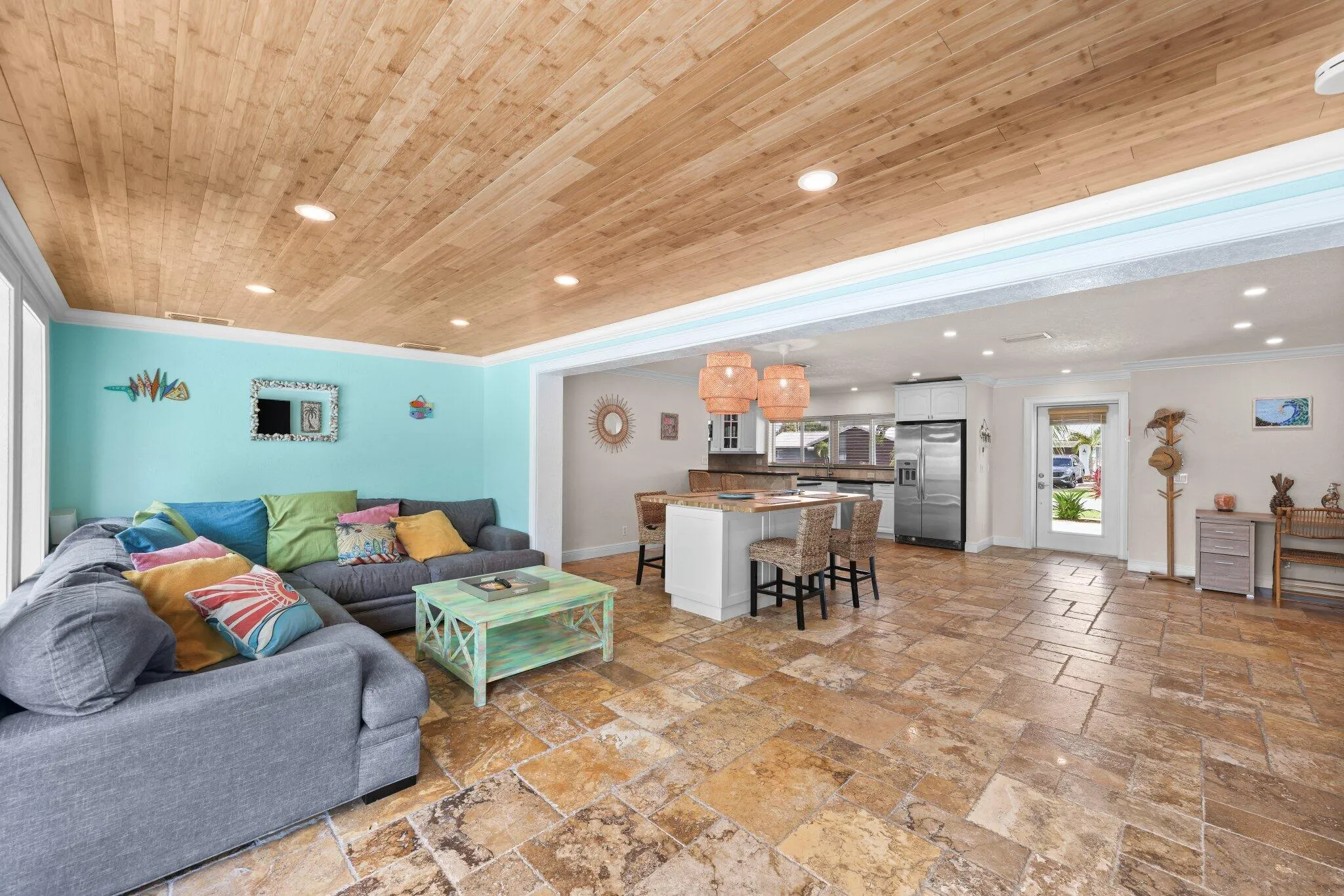 1082 Southwest 3rd St - 24.jpg-SMALL