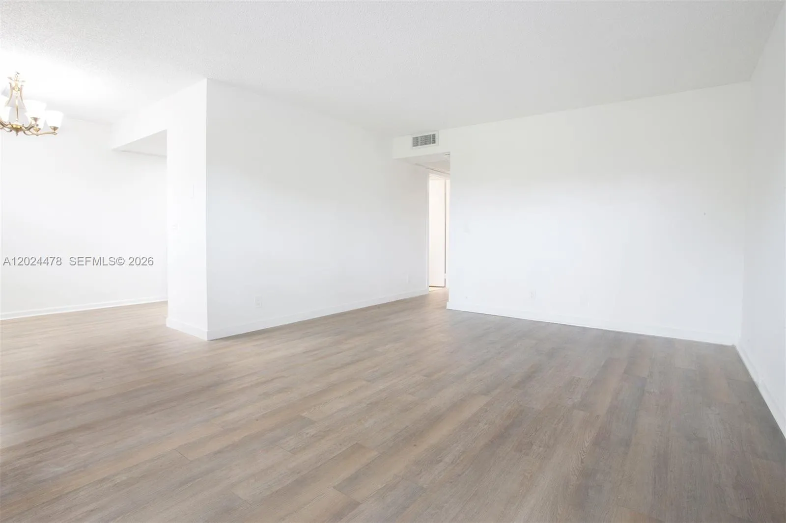 Living-Dinning room area