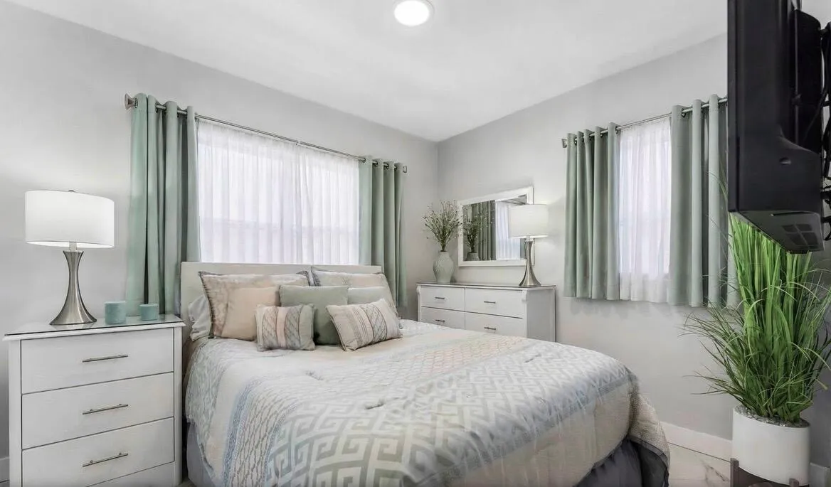 Guest Suite Bedroom