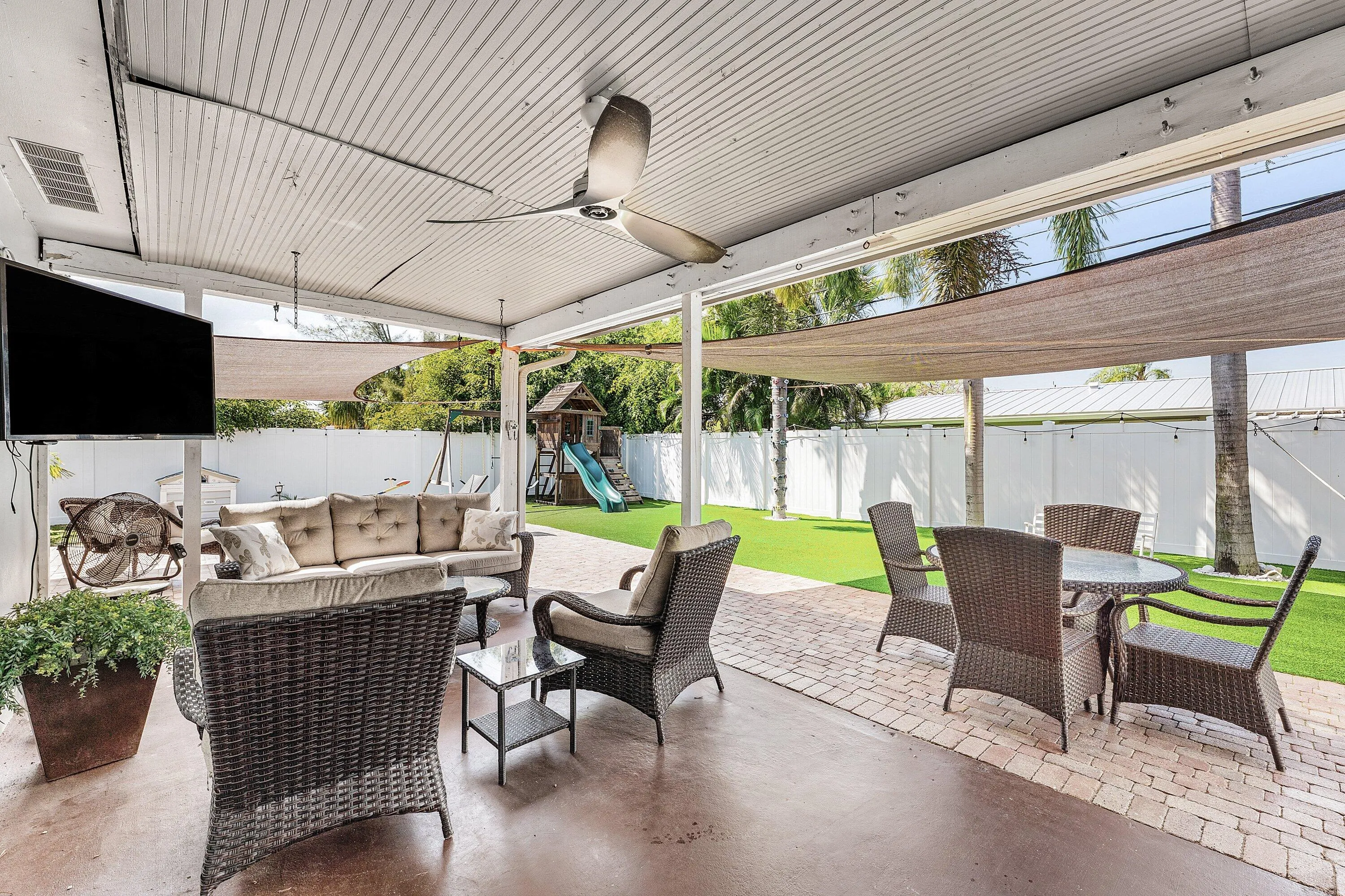 patio/back