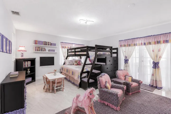 Bonus Room