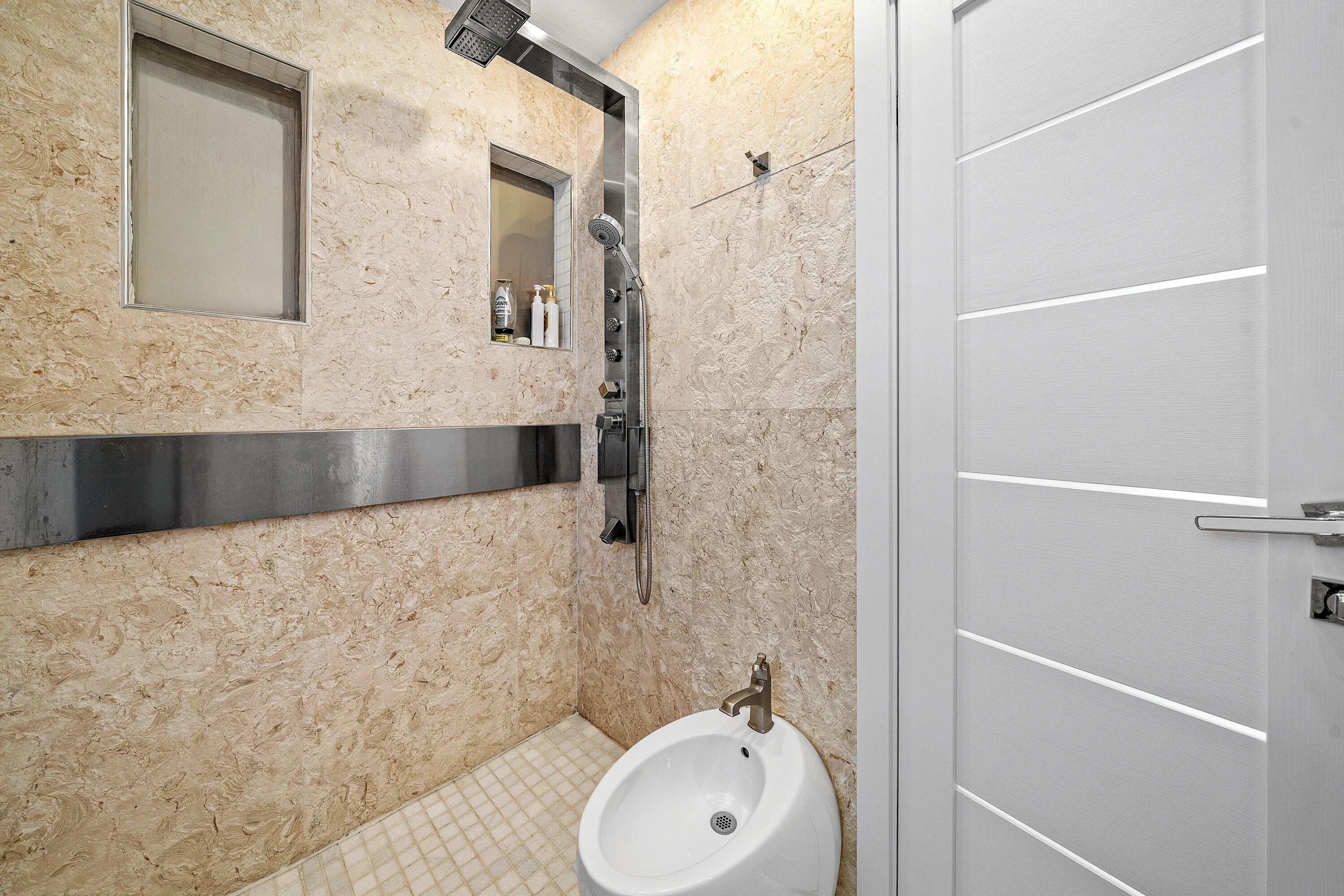 021-5920Northeast21stRoad-FortLauderdale