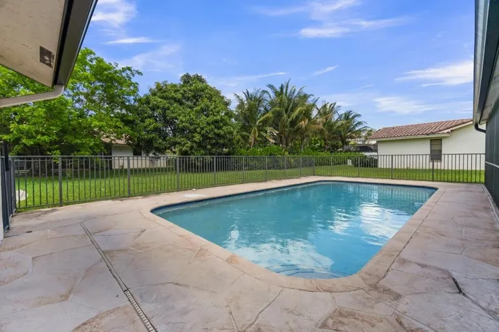 Private​​‌​​​​‌​​‌‌​‌‌​​​‌‌​‌​‌​‌​​​‌​​ Pool