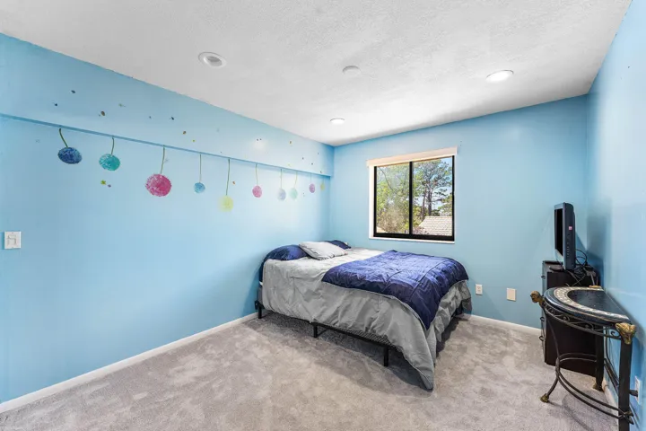 3rd BEDROOM, 2ND LEVEL