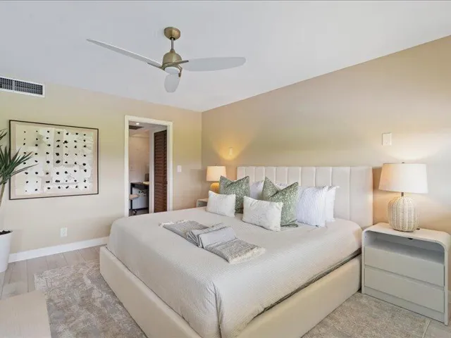 18-551 Greensward Lane #204 Delray Beach
