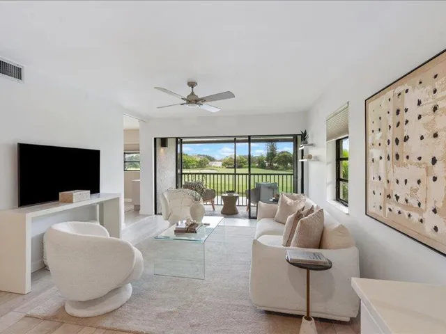 08-551 Greensward Lane #204 Delray Beach