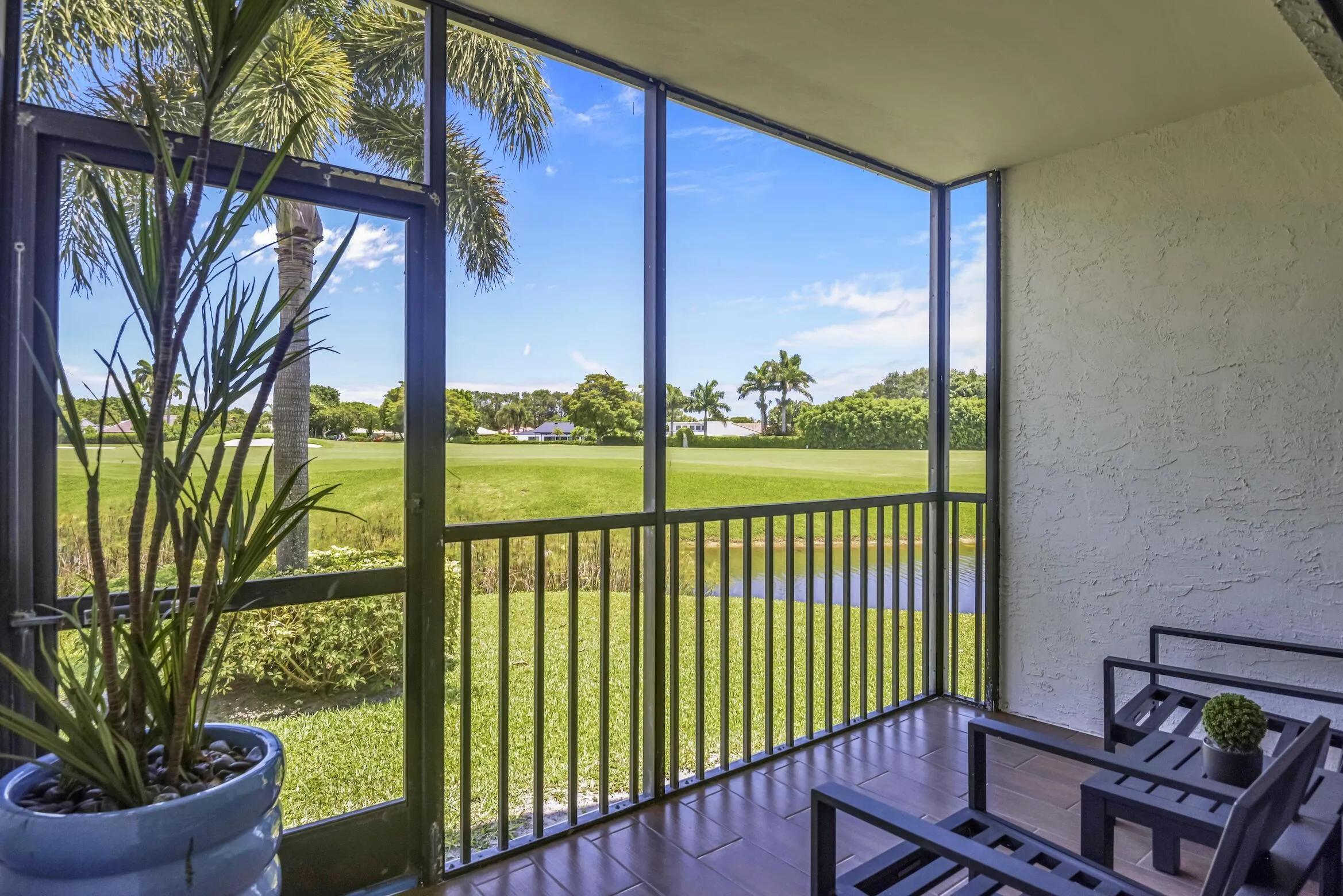401 Greensward Ln 102 Delray -18