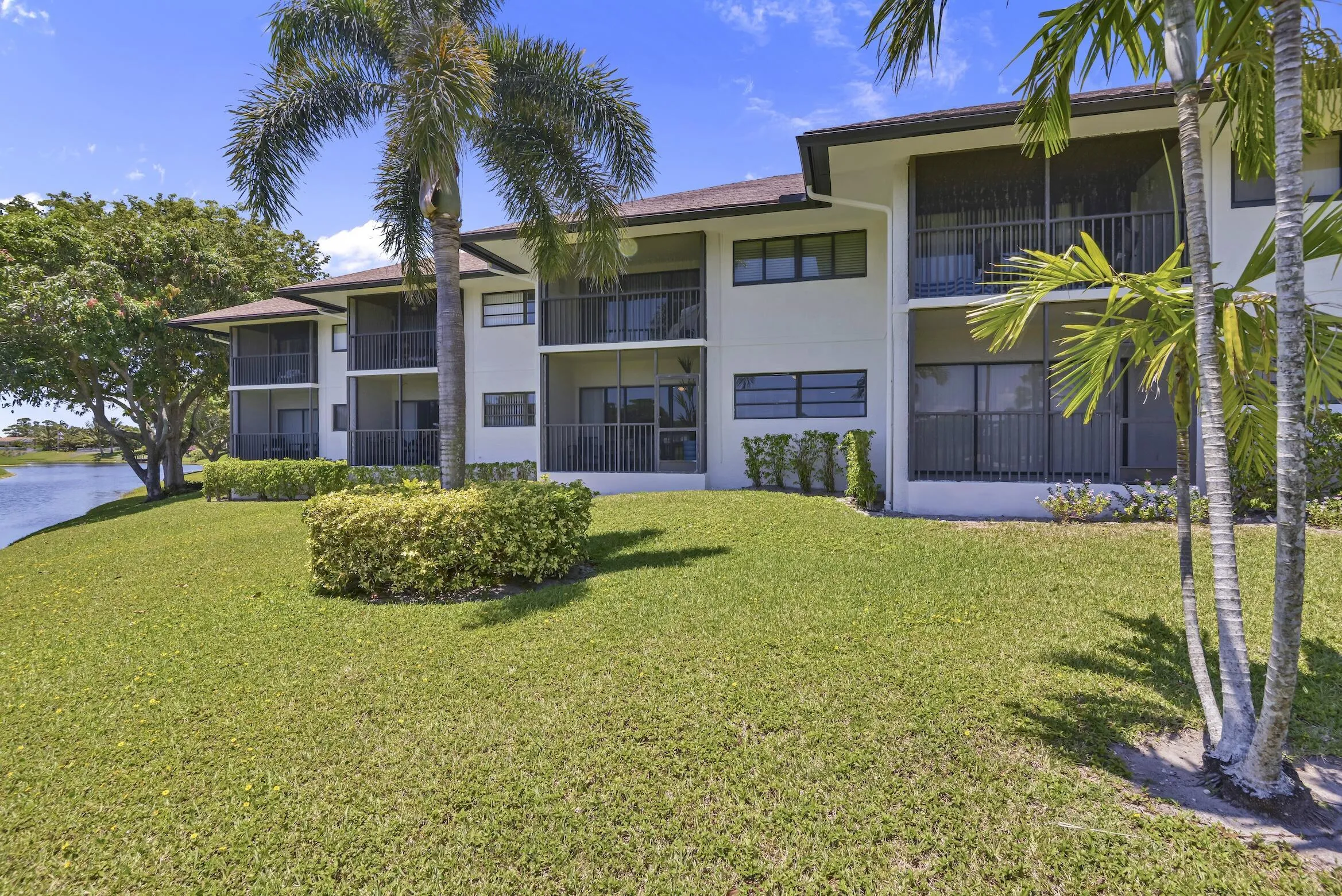 401 Greensward Ln 102 Delray -29