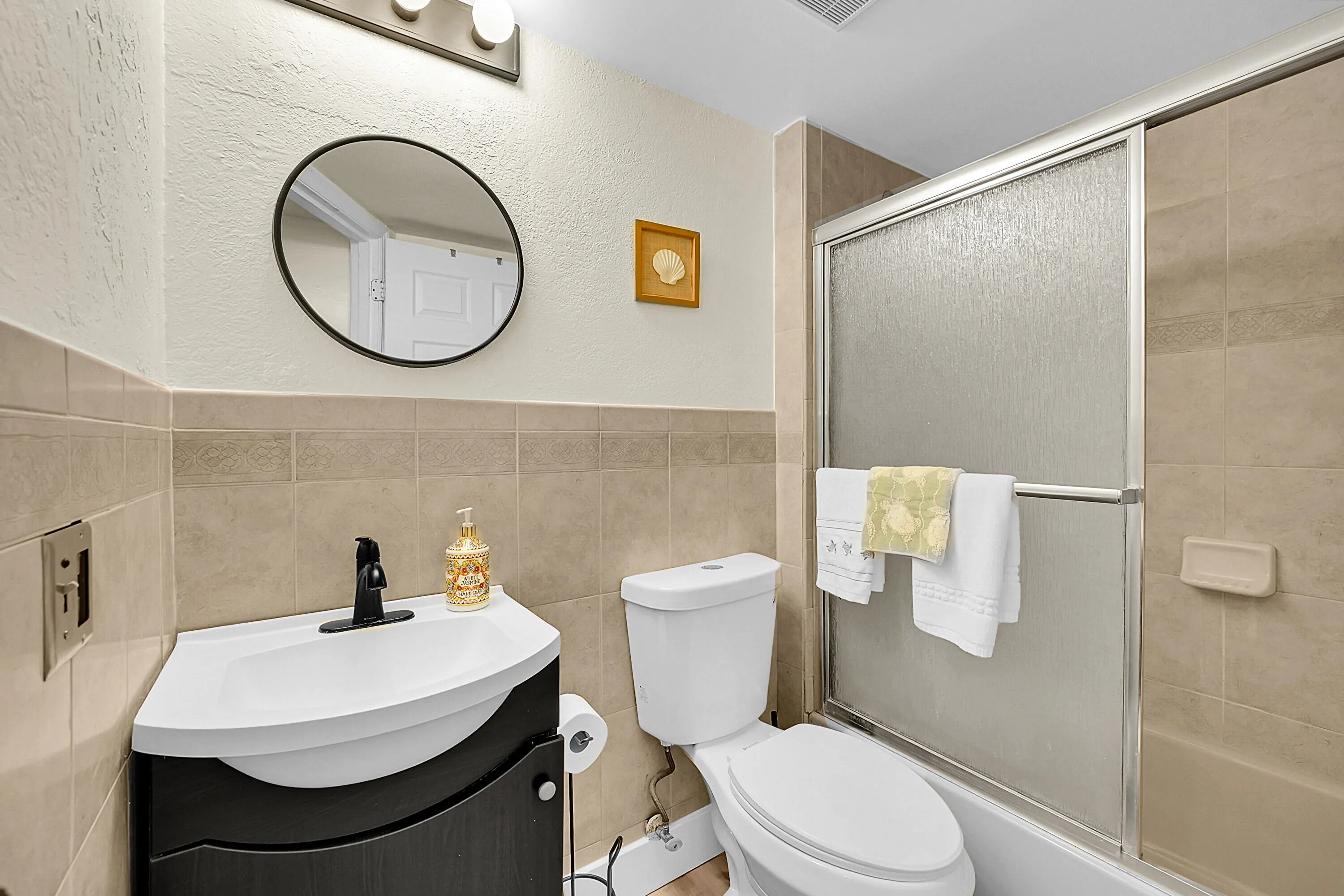 21_bathroom