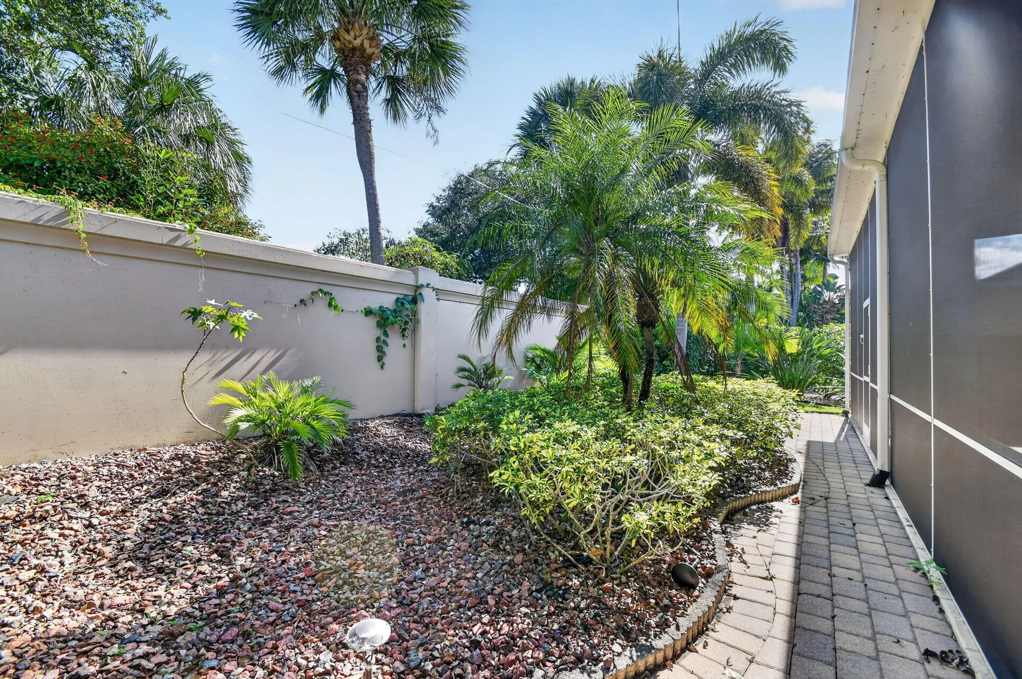 Private Side Garden Area