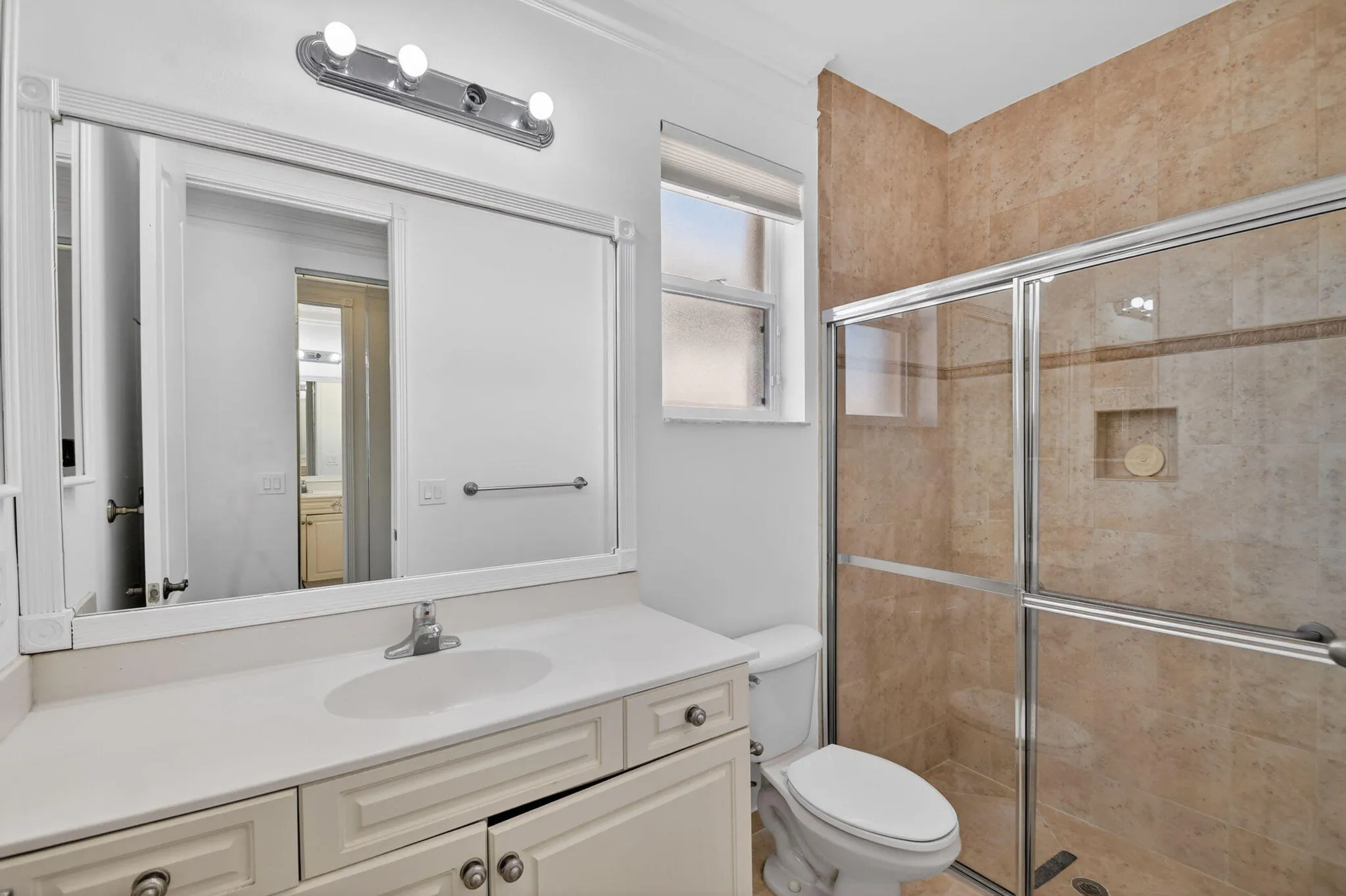 Updated Guest Bathroom