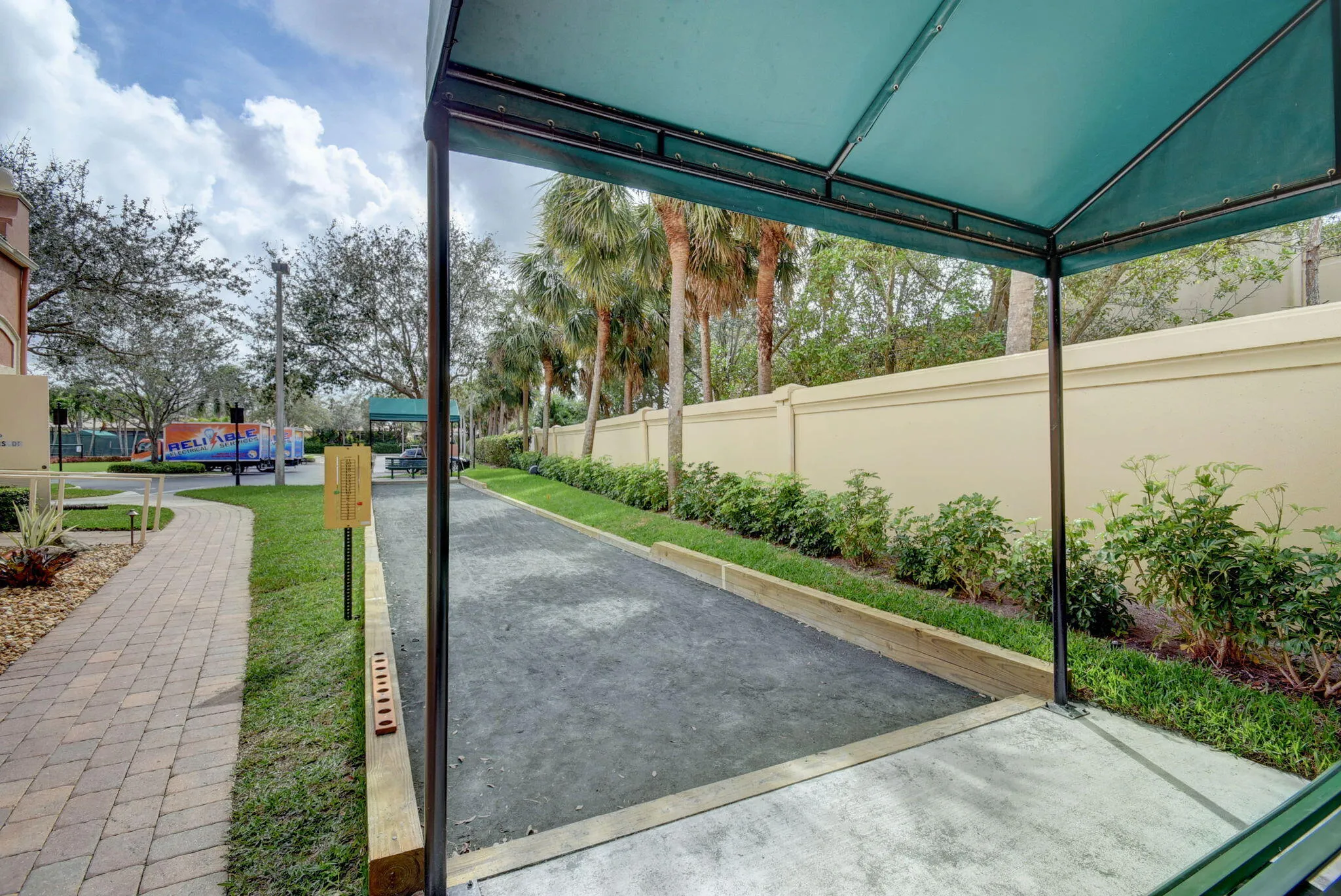 Community Shuffleboard Courts