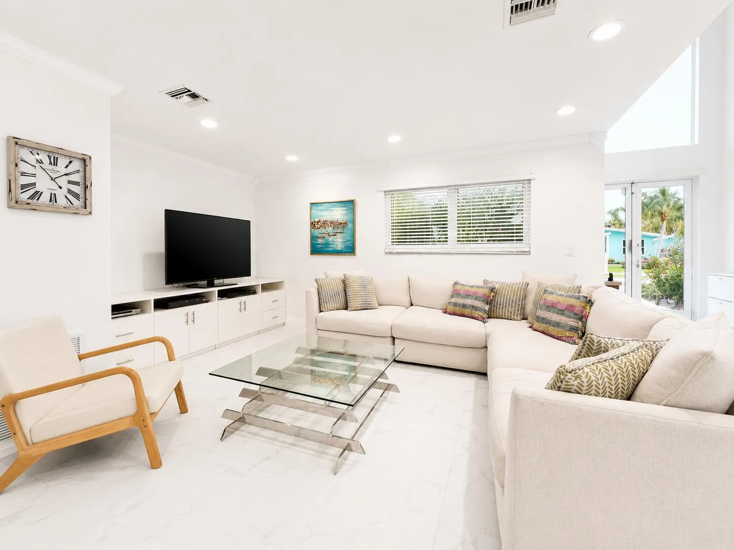 Living room 2