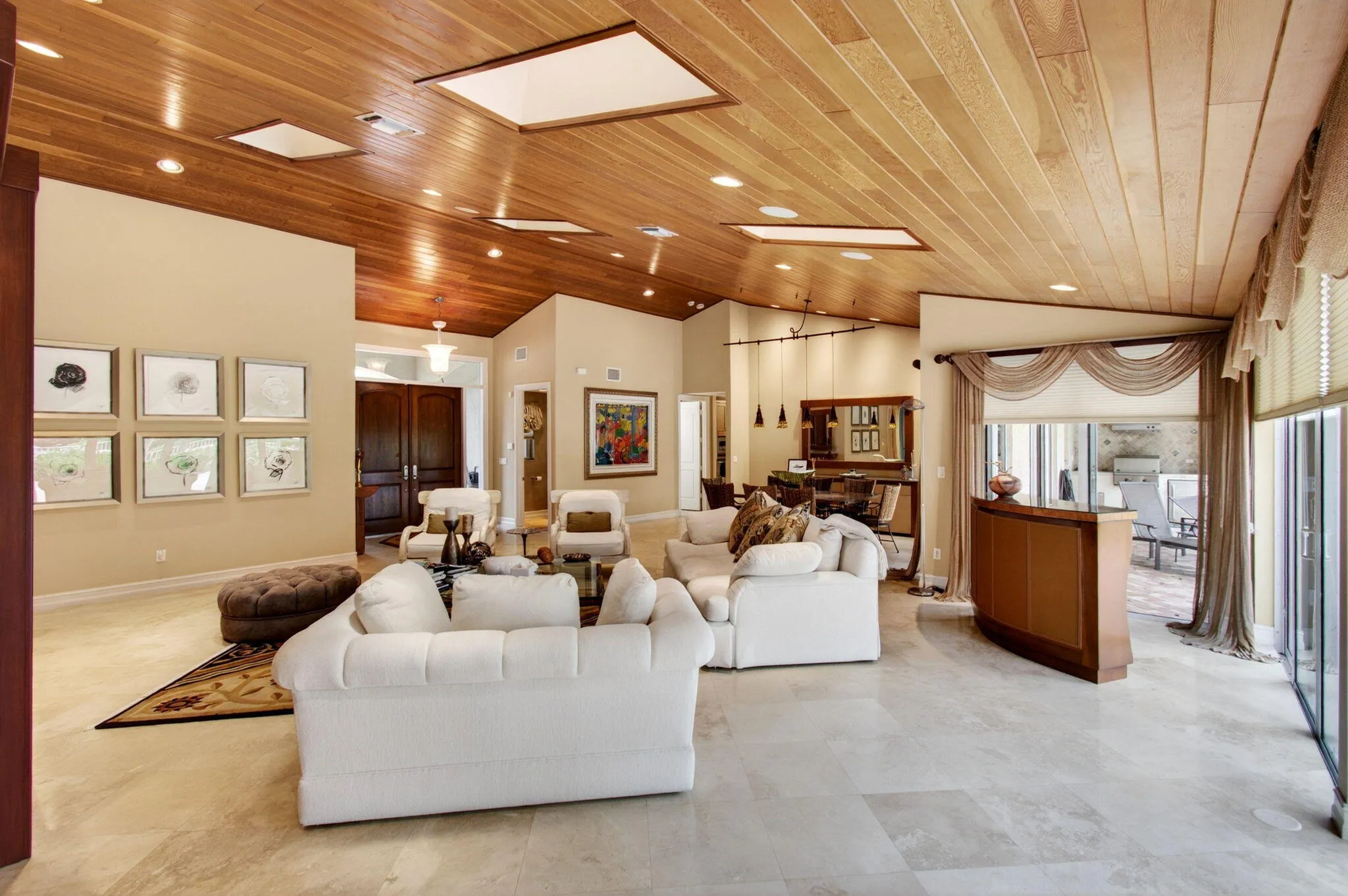 GREAT ROOM