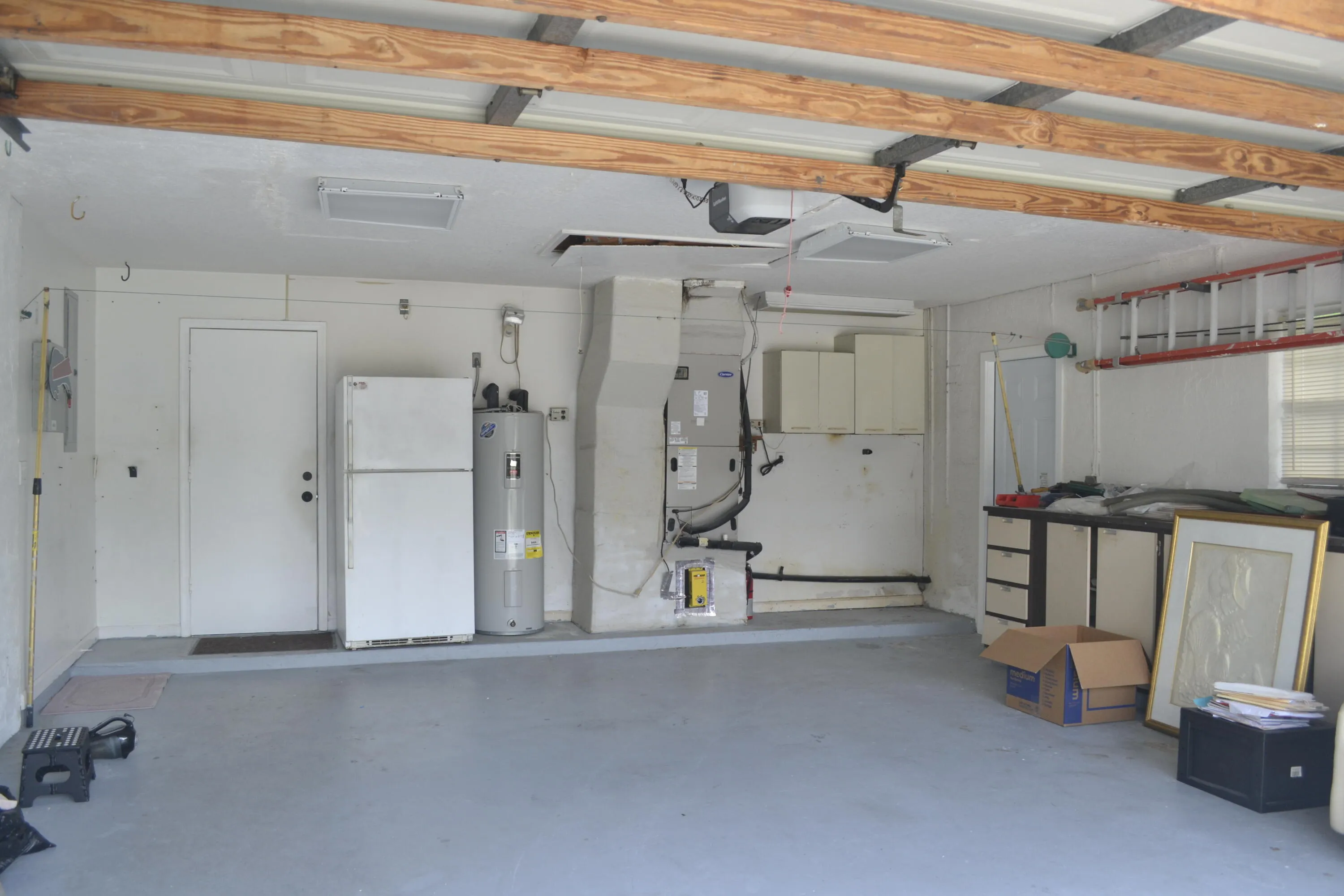 2 Car Garage