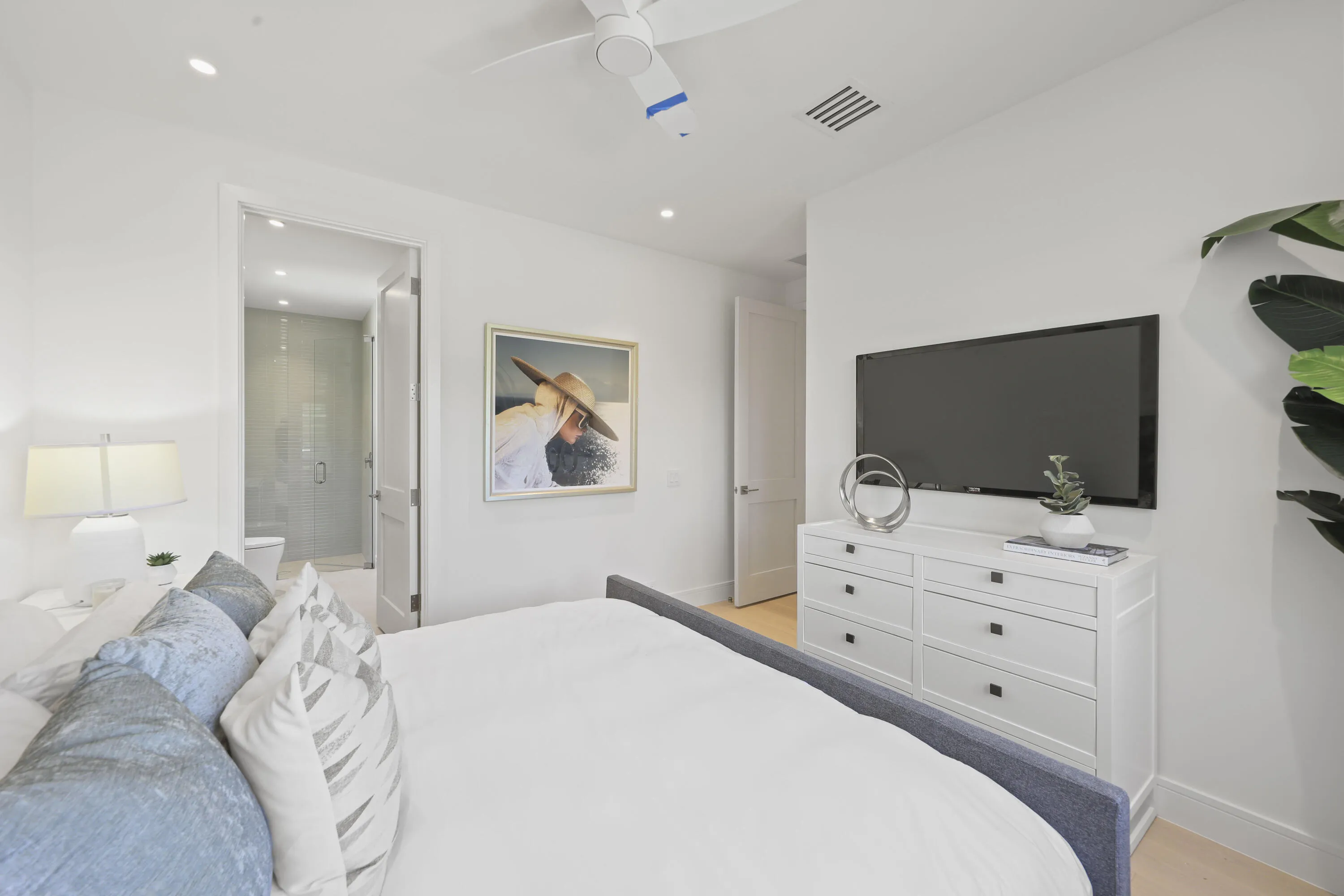 519 Southeast 4th Ave - 66.jpg-FULL