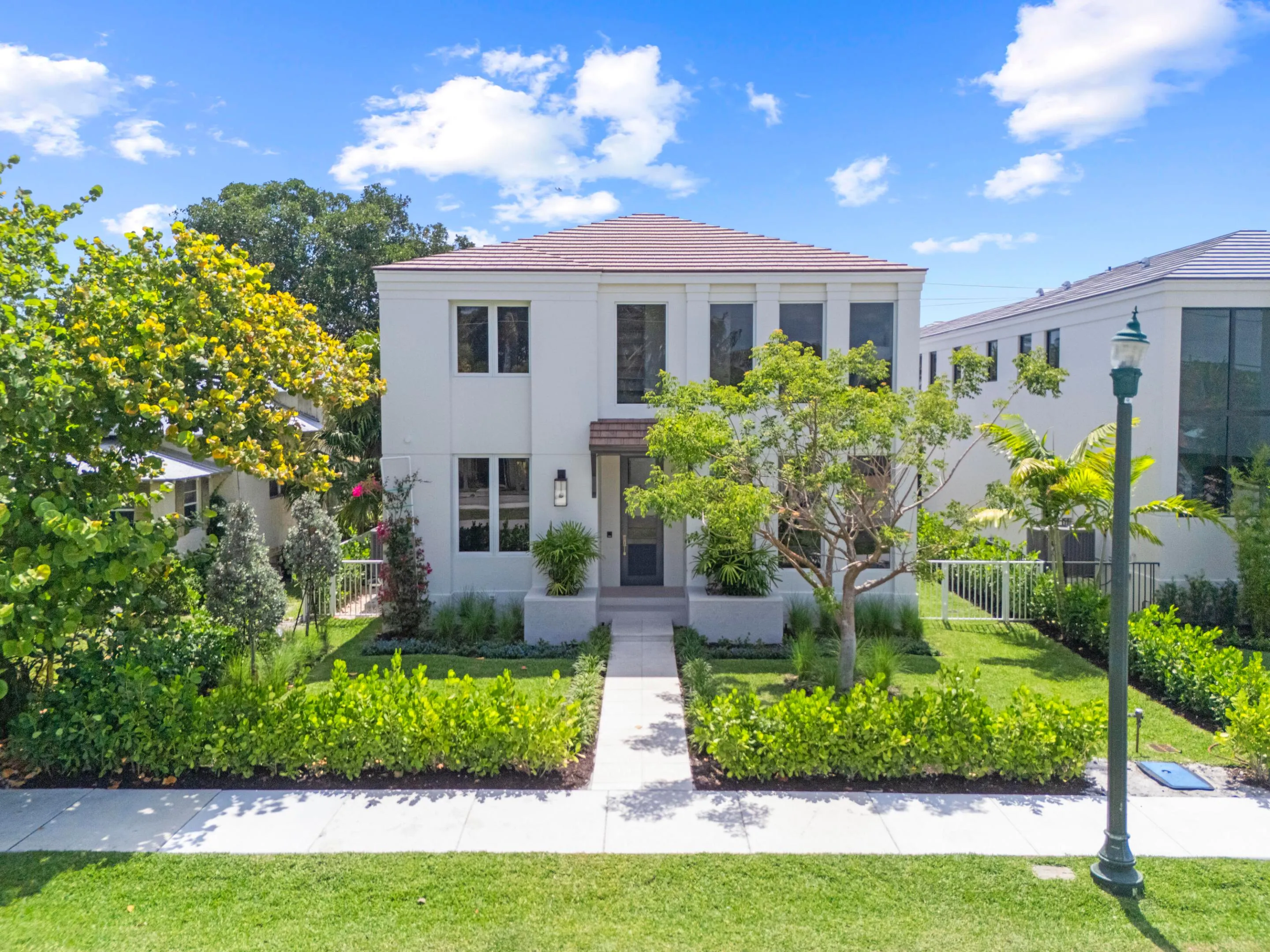 519 Southeast 4th Ave - 2.jpg-FULL