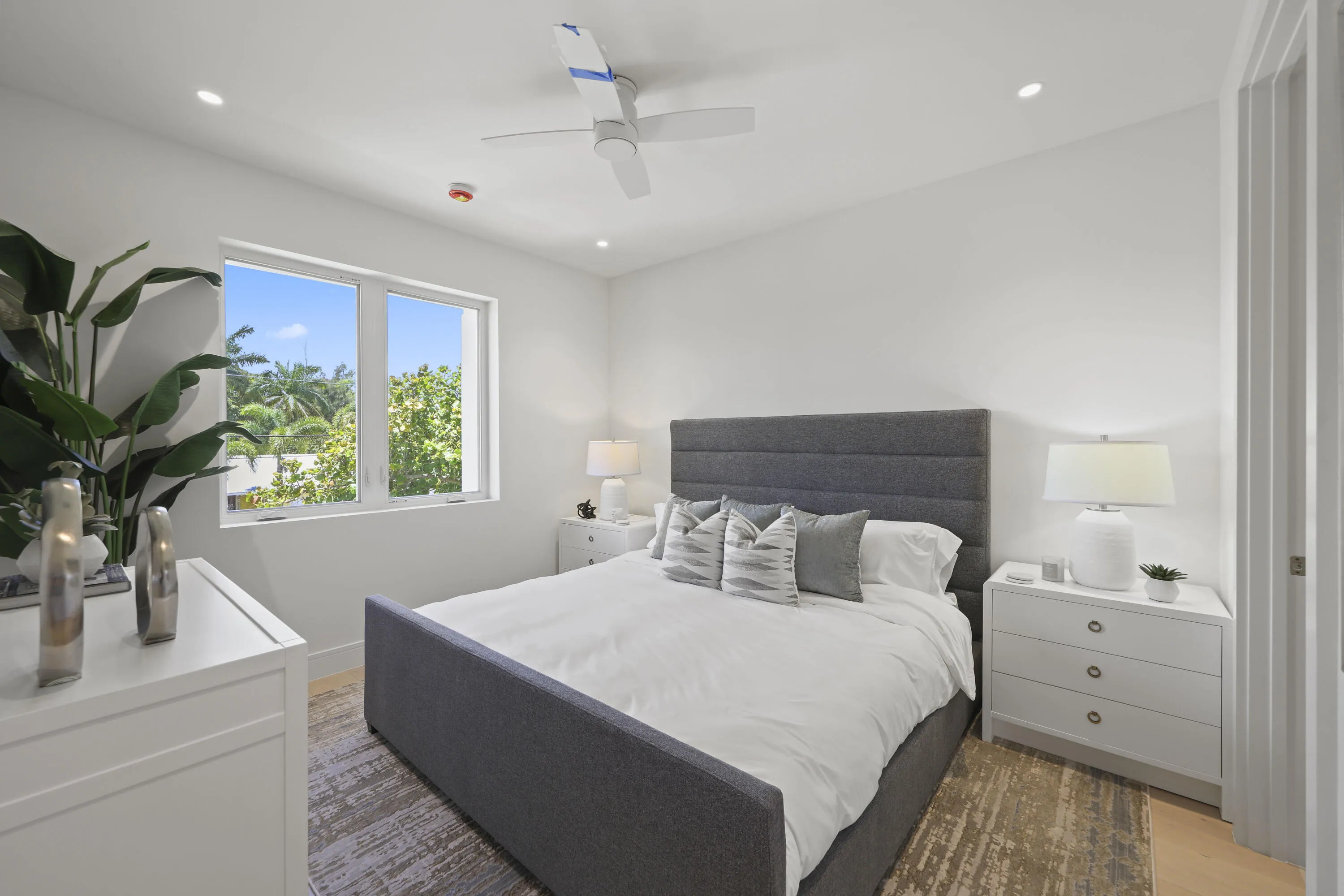 519 Southeast 4th Ave - 65.jpg-FULL