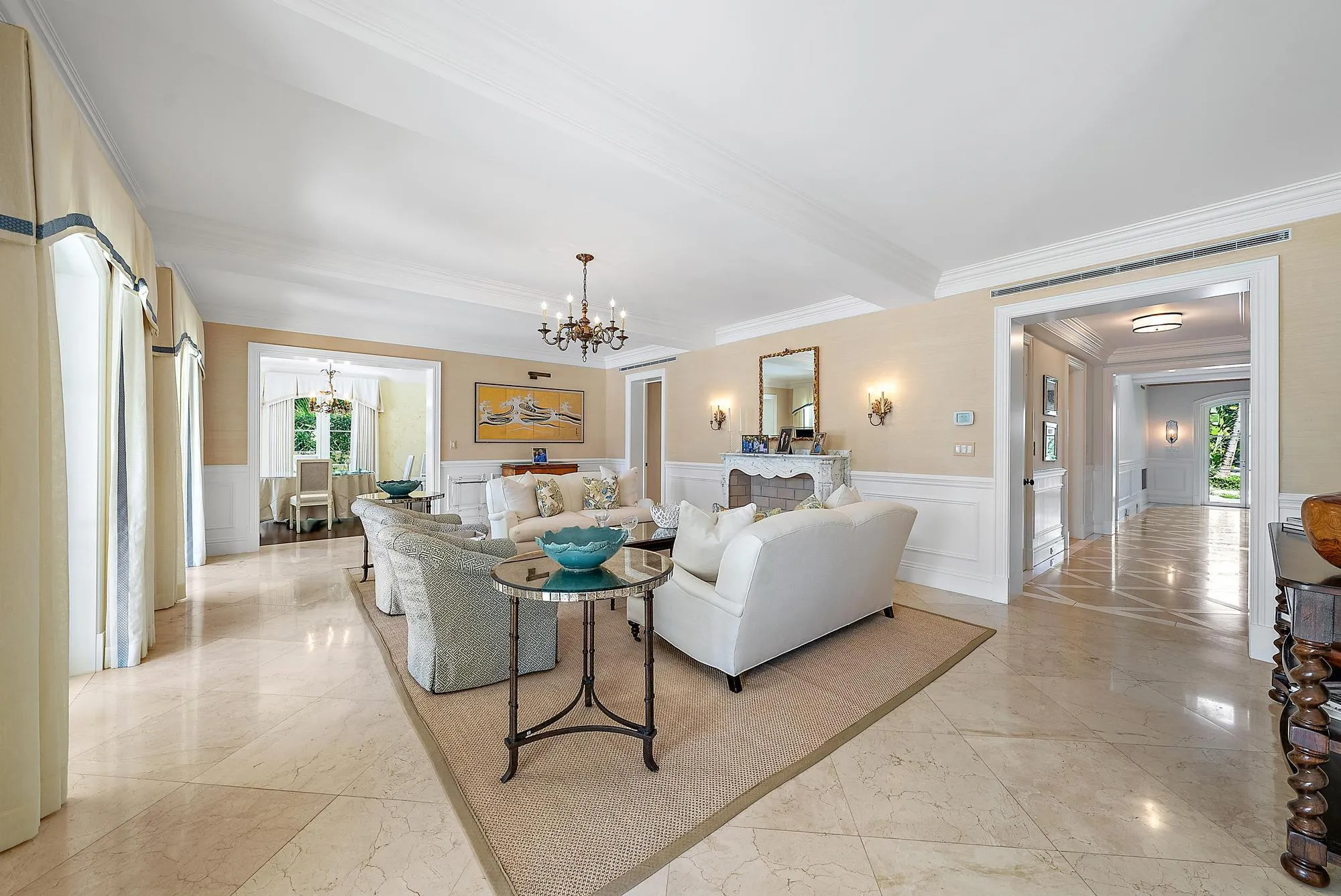 210 Emerald Ln-10