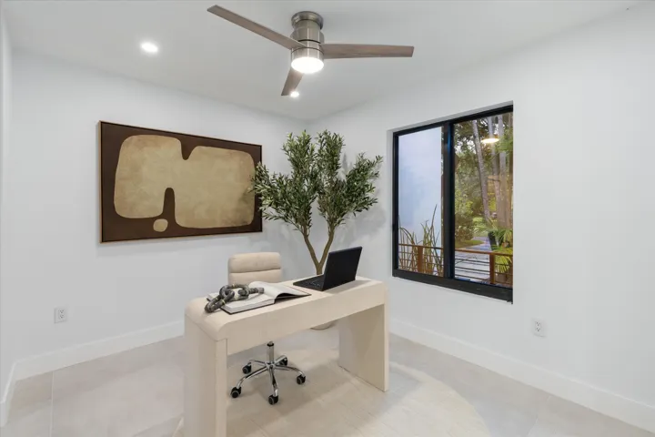 17-451 NE 119th Street Biscayne Park, FL