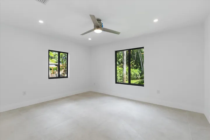 21-451 NE 119th Street Biscayne Park, FL
