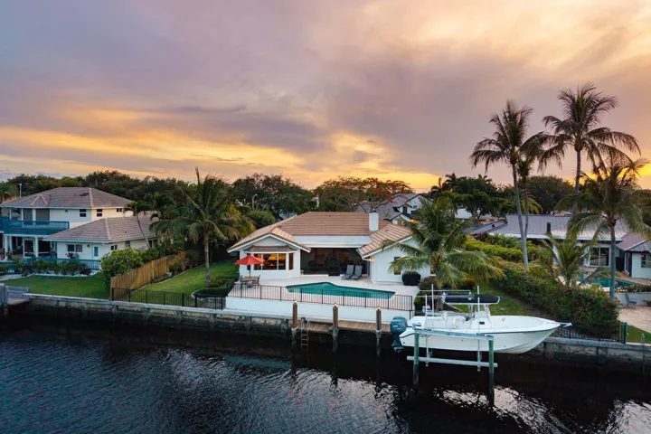 089-763CaminoLakesCircle-BocaRaton-FL-33