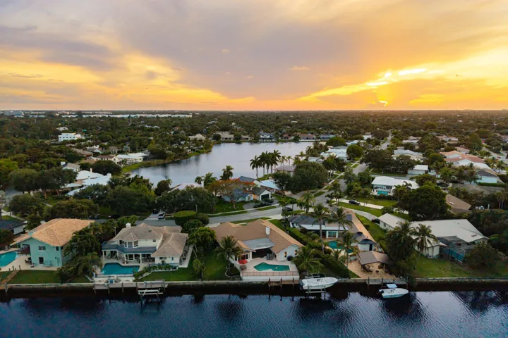 094-763CaminoLakesCircle-BocaRaton-FL-33