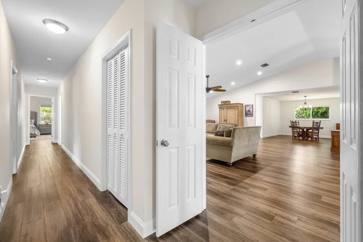 044-763CaminoLakesCircle-BocaRaton-FL-33