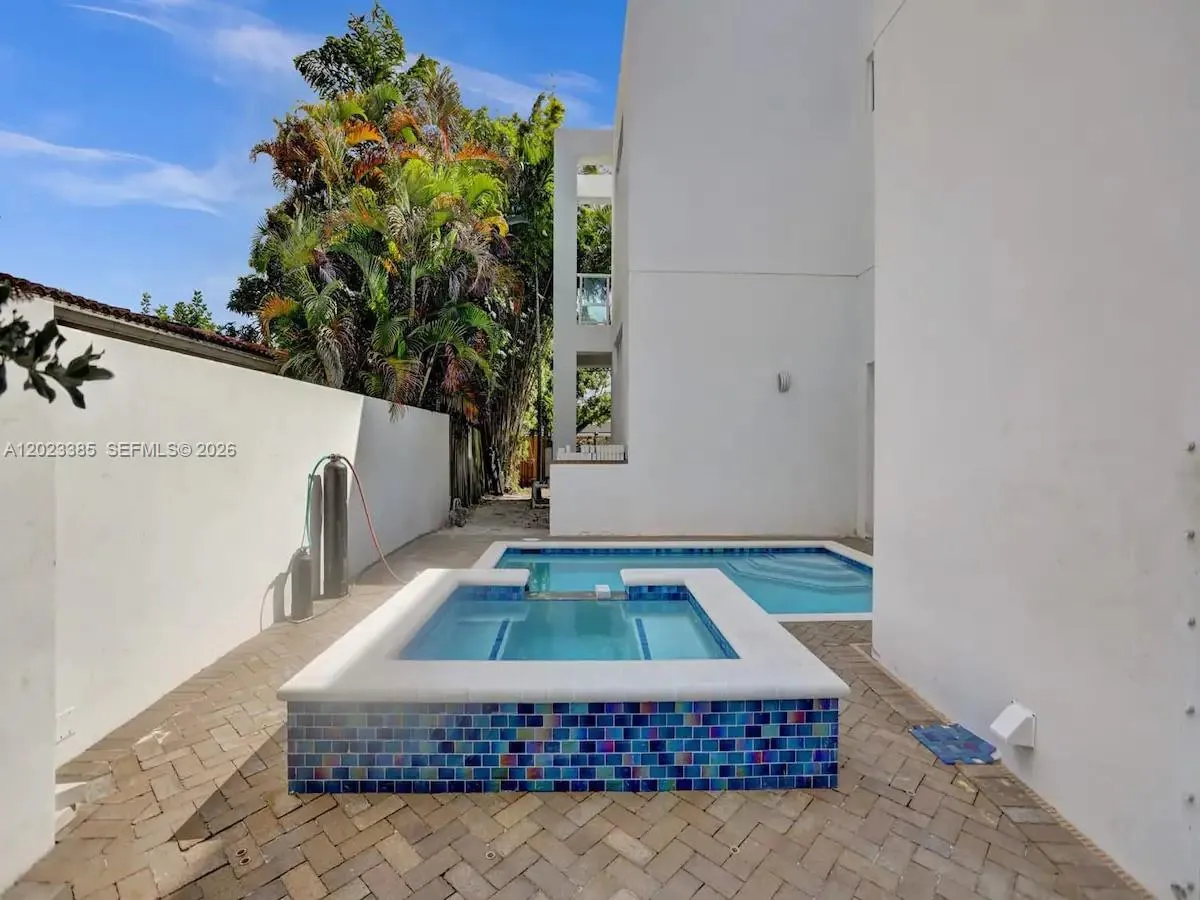 Property photo 40