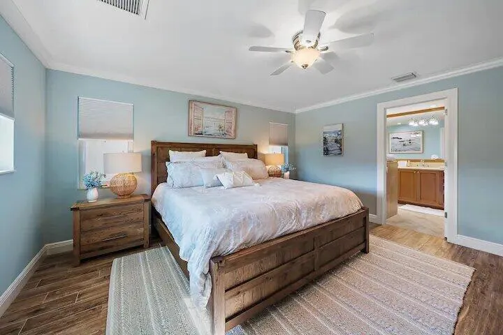 Main bedroom