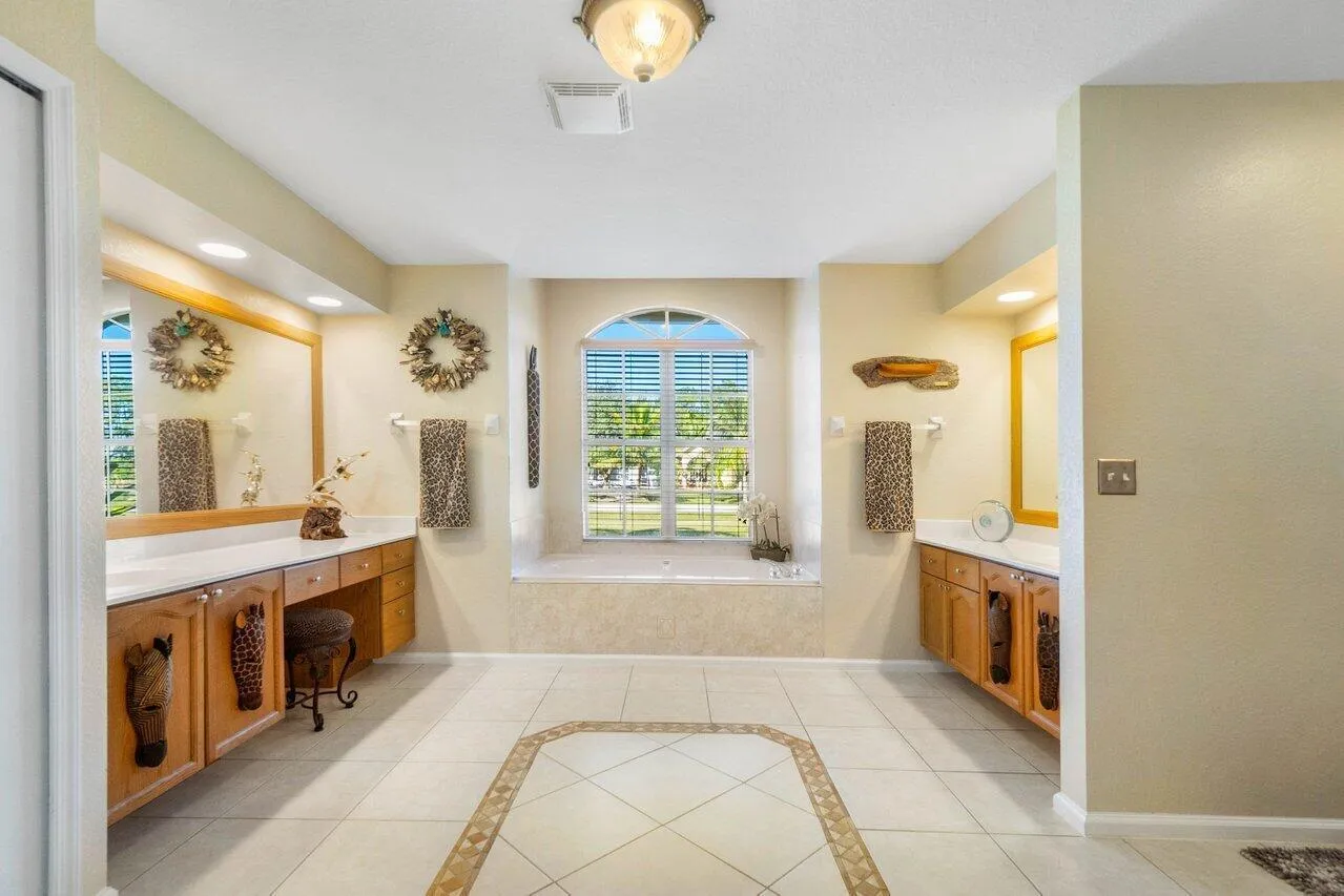 024-1715089thPlaceNorth-Loxahatchee-FL-3