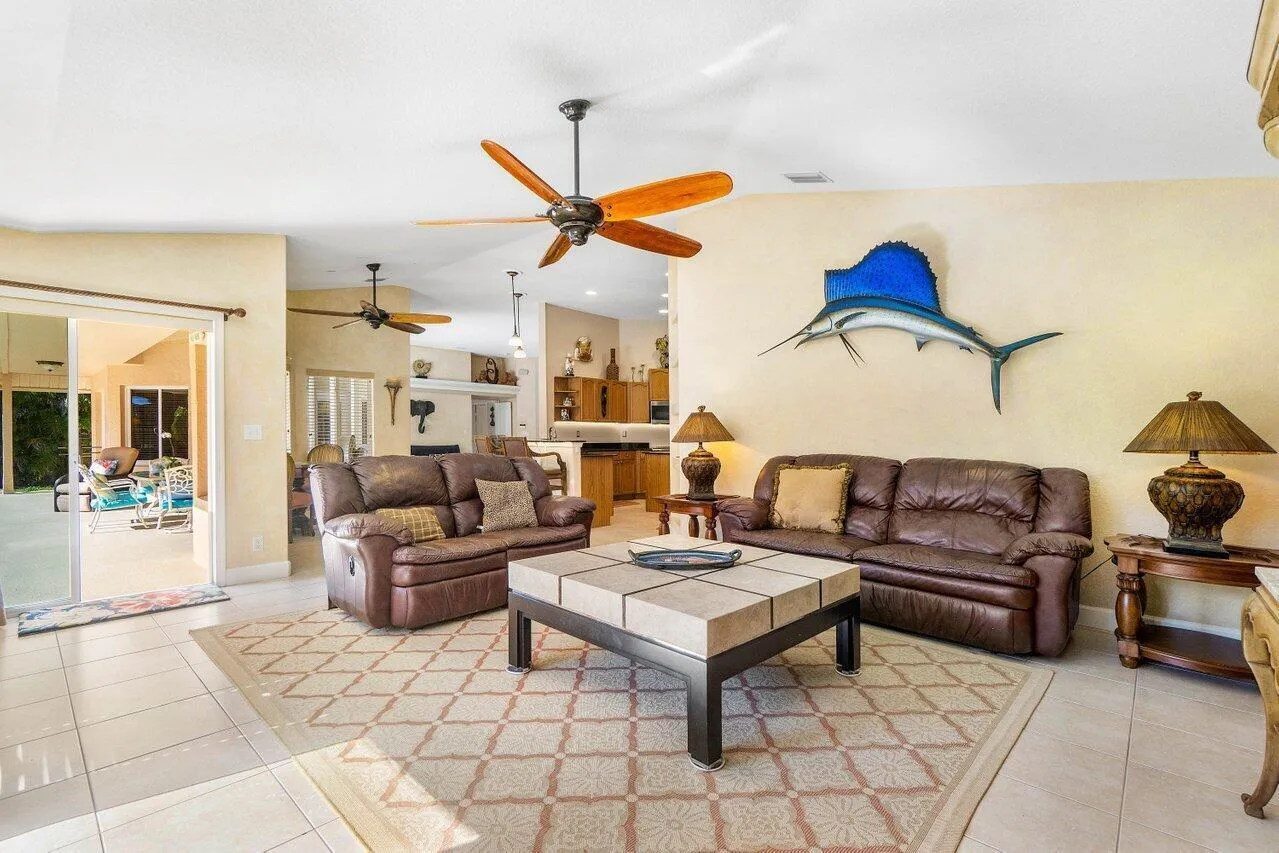 018-1715089thPlaceNorth-Loxahatchee-FL-3