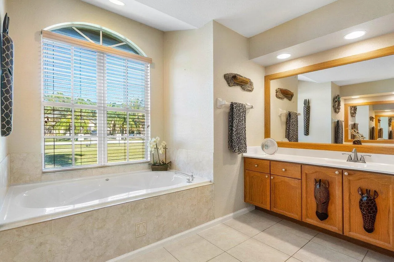 026-1715089thPlaceNorth-Loxahatchee-FL-3
