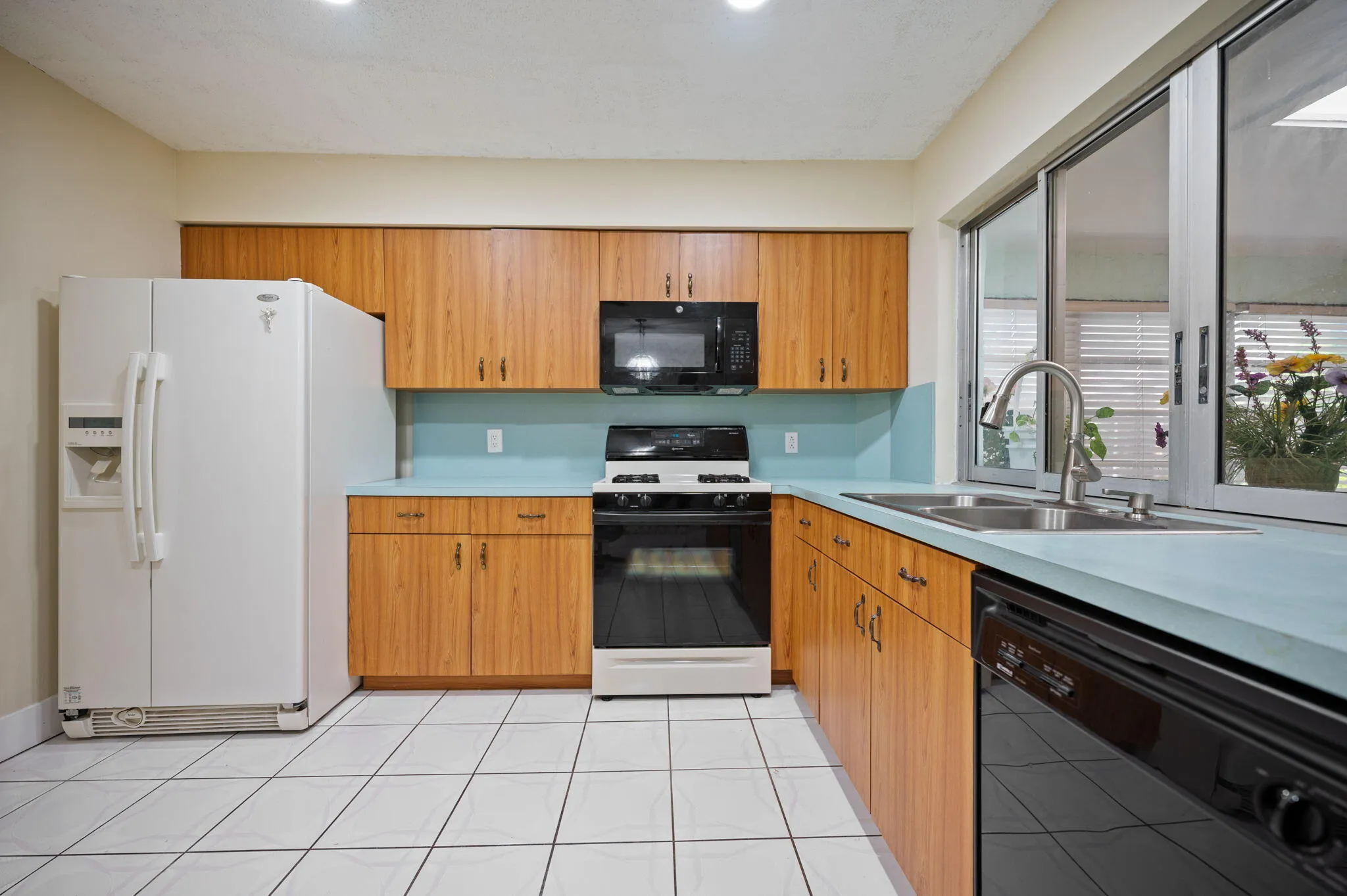 12-web-or-mls-4245-nw-115th-ave