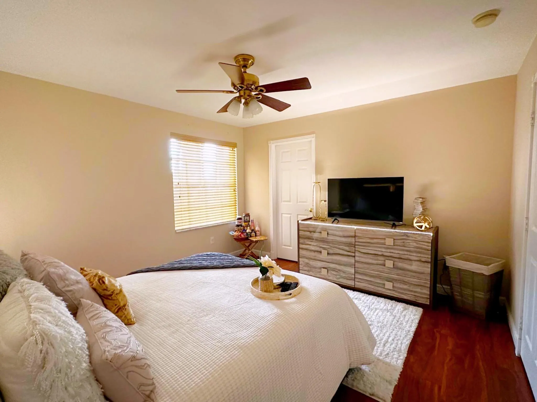 Fourth bedroom