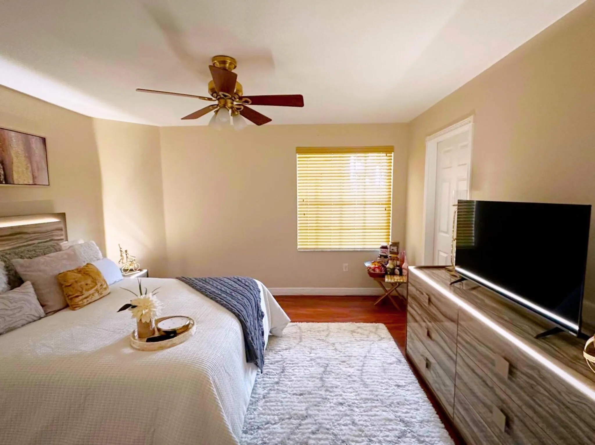 Fourth bedroom