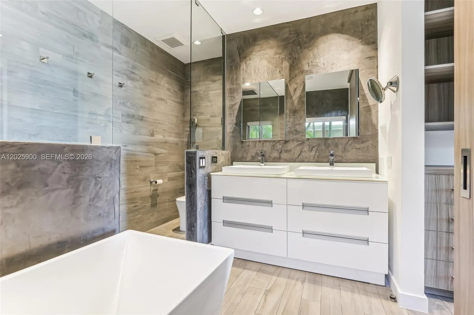 Property photo 61