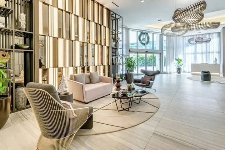 Amenities 7 Lobby
