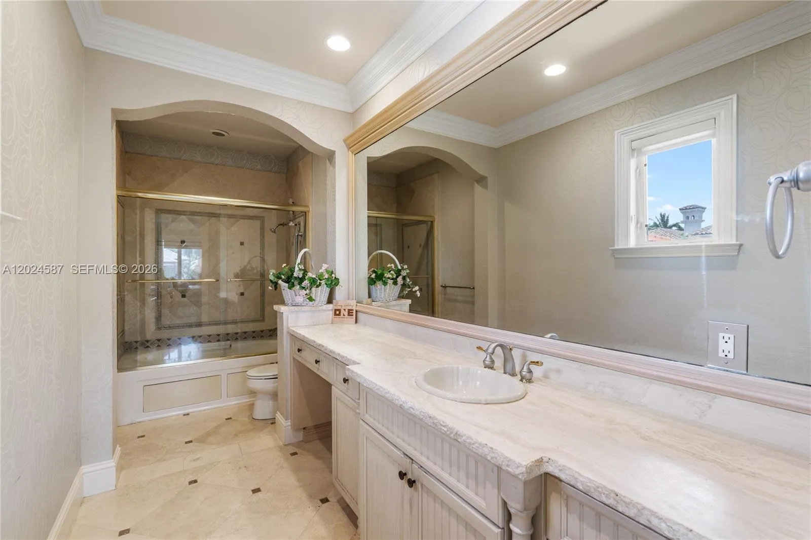 Property photo 92